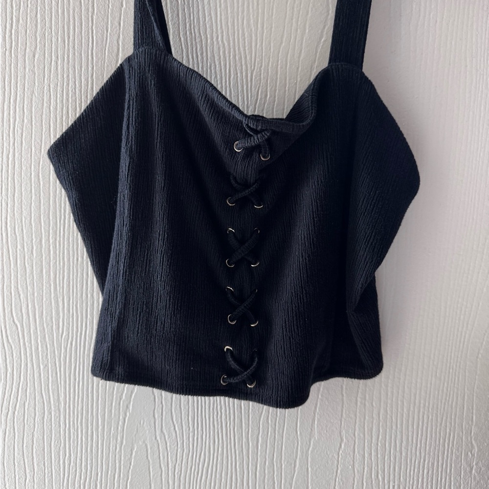 Forever 21 Black Lace Detail Crop Top